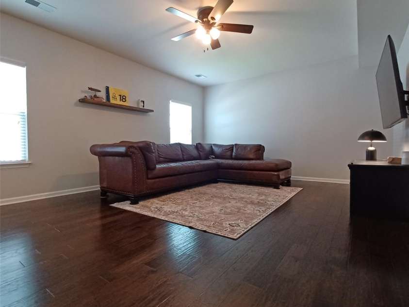 3717 English Garden Drive, Gastonia, NC 28056.  MLS# CAR4272247, YatesRealty ID 26835. 