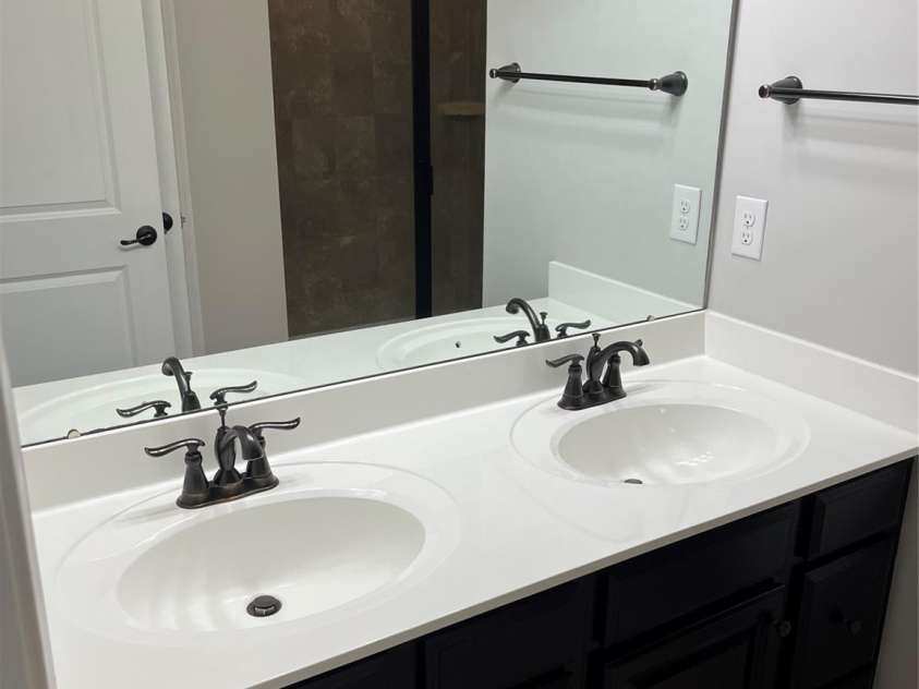 3717 English Garden Drive, Gastonia, NC 28056.  MLS# CAR4272247, YatesRealty ID 26835. Primary Bath Double Bowl Vanity