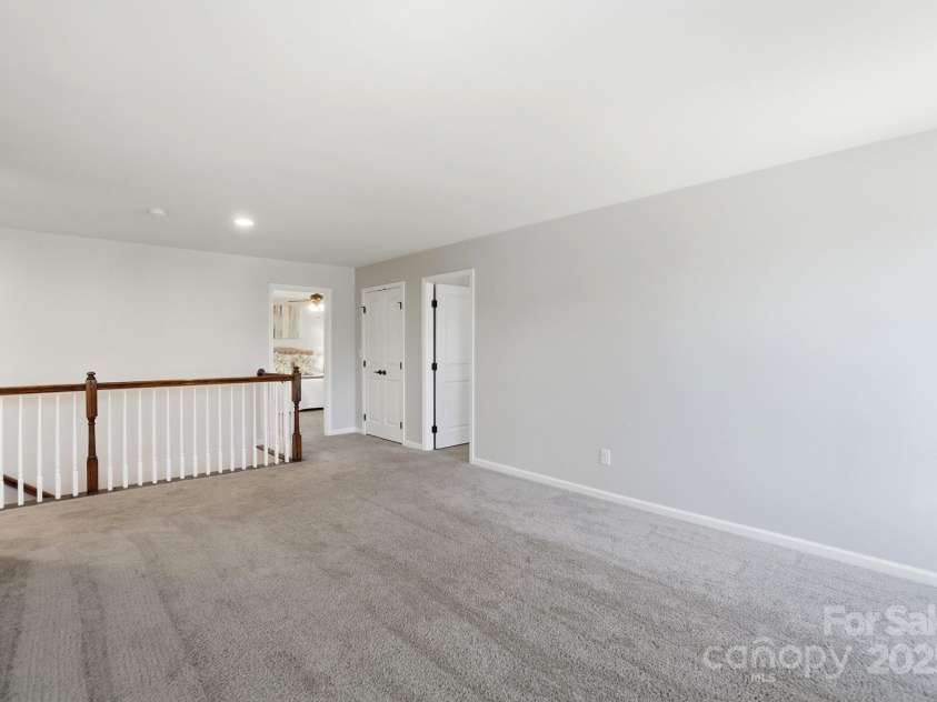 3717 English Garden Drive, Gastonia, NC 28056.  MLS# CAR4312212, YatesRealty ID 26835. 