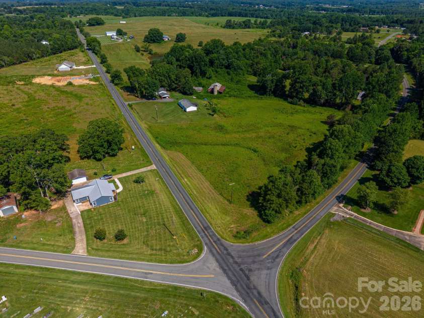 6123 Flay Road, Cherryville, NC 28021.  MLS# CAR4382632, YatesRealty ID 26839. 