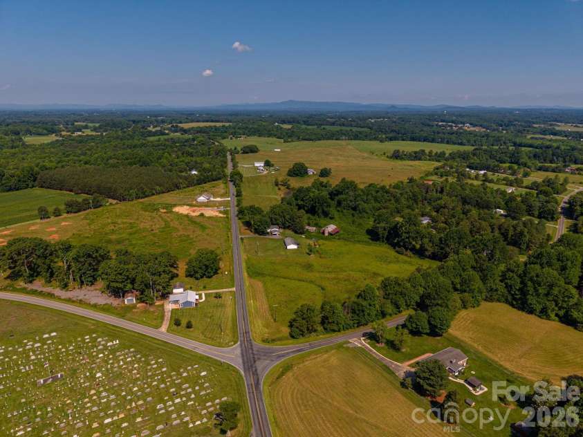 6123 Flay Road, Cherryville, NC 28021.  MLS# CAR4382632, YatesRealty ID 26839. 