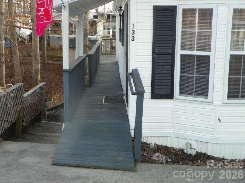 133 Pier Avenue, New London, NC 28127.  MLS# CAR4340089, YatesRealty ID 2684. 