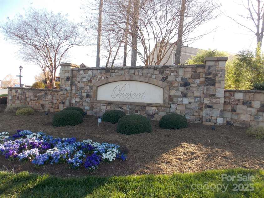 3500 Exbury Gardens Drive, Waxhaw, NC 28173.  MLS# CAR4233457, YatesRealty ID 2684. 