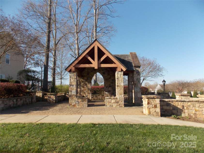 3500 Exbury Gardens Drive, Waxhaw, NC 28173.  MLS# CAR4233457, YatesRealty ID 2684. 