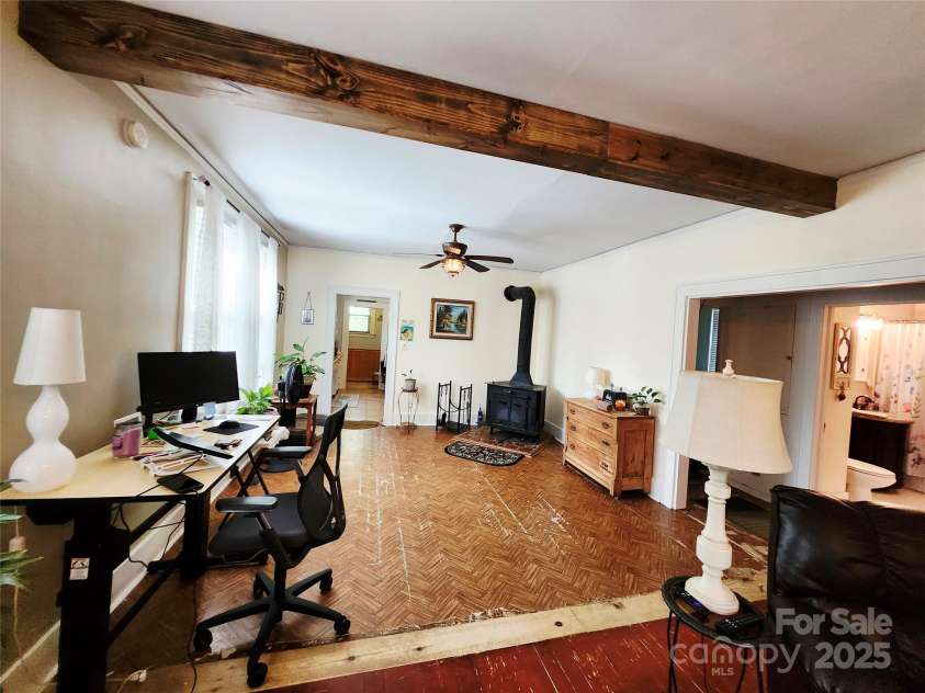 323 Johnson Street, Mount Holly, NC 28120.  MLS# CAR4278120, YatesRealty ID 26840. 