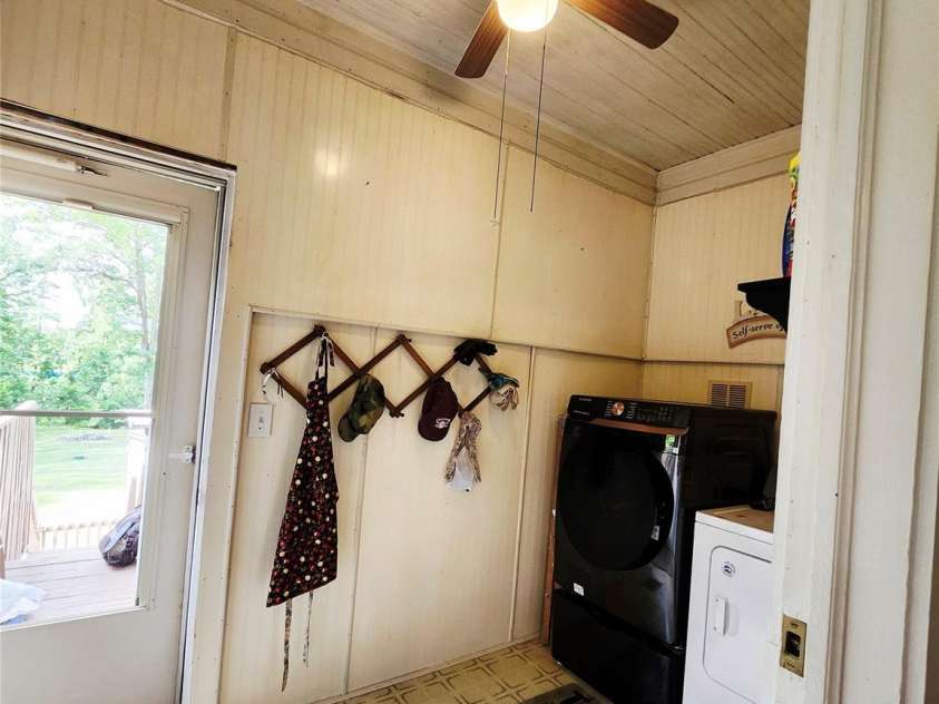 323 Johnson Street, Mount Holly, NC 28120.  MLS# CAR4278120, YatesRealty ID 26840. 