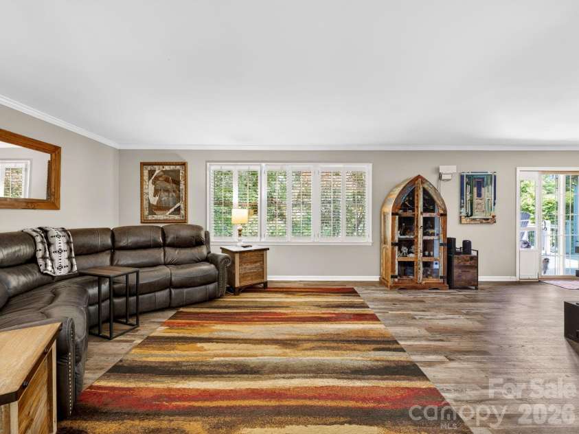 707 Dogwood Trail, Tryon, NC 28782.  MLS# CAR4383954, YatesRealty ID 26840. 