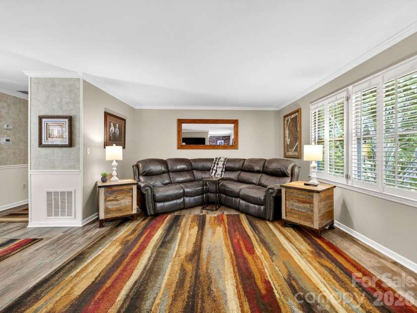 707 Dogwood Trail, Tryon, NC 28782.  MLS# CAR4383954, YatesRealty ID 26840. 