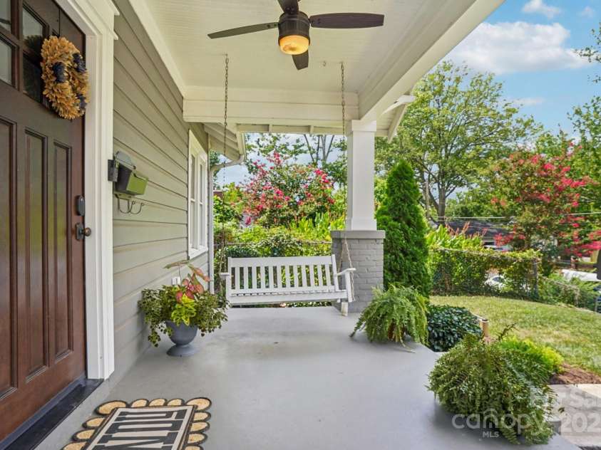 1535 Southwood Avenue, Charlotte, NC 28203.  MLS# CAR4281066, YatesRealty ID 26841. 