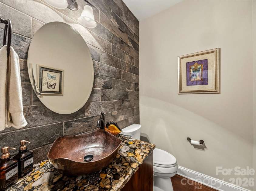36 Kaufman Stone Way, Biltmore Lake, NC 28715.  MLS# CAR4374954, YatesRealty ID 26842. 