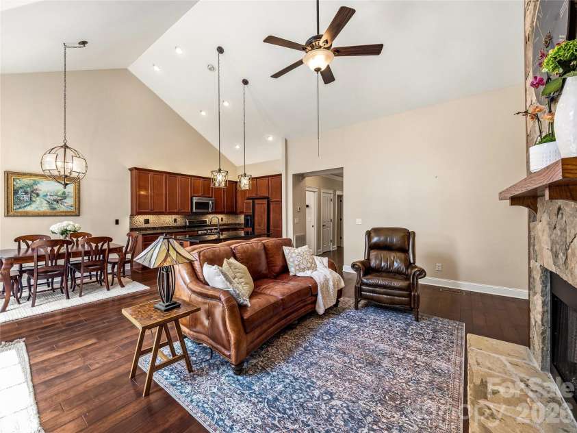 36 Kaufman Stone Way, Biltmore Lake, NC 28715.  MLS# CAR4374954, YatesRealty ID 26842. 