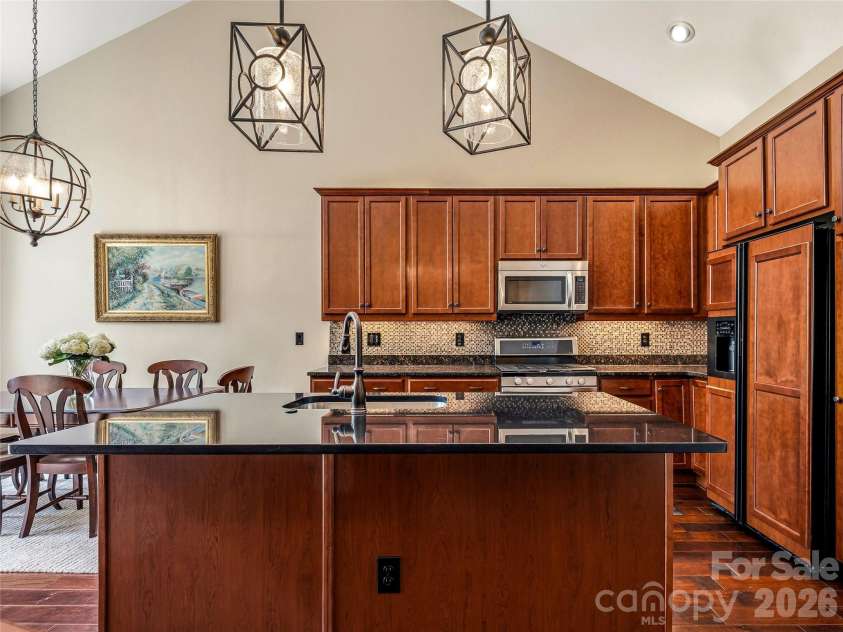 36 Kaufman Stone Way, Biltmore Lake, NC 28715.  MLS# CAR4374954, YatesRealty ID 26842. 
