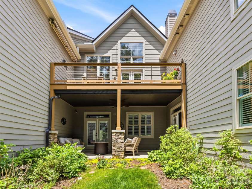 36 Kaufman Stone Way, Biltmore Lake, NC 28715.  MLS# CAR4374954, YatesRealty ID 26842. 