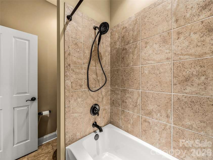36 Kaufman Stone Way, Biltmore Lake, NC 28715.  MLS# CAR4374954, YatesRealty ID 26842. 