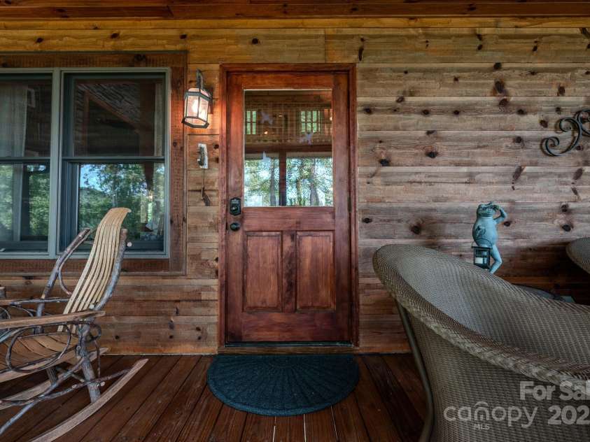 80 Dana Drive, Bakersville, NC 28777.  MLS# CAR4268659, YatesRealty ID 26842. 