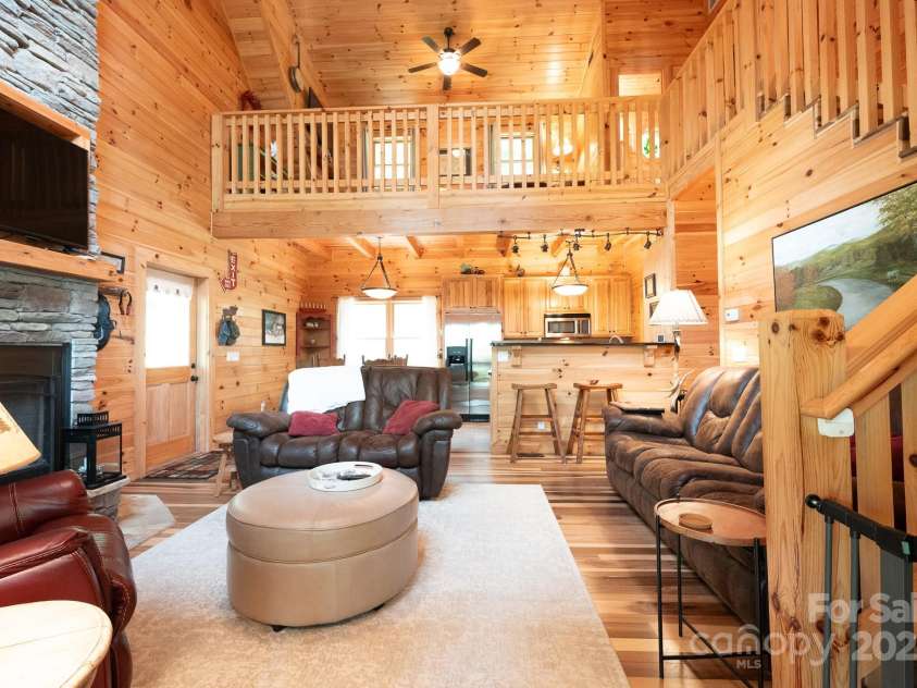 80 Dana Drive, Bakersville, NC 28777.  MLS# CAR4268659, YatesRealty ID 26842. 