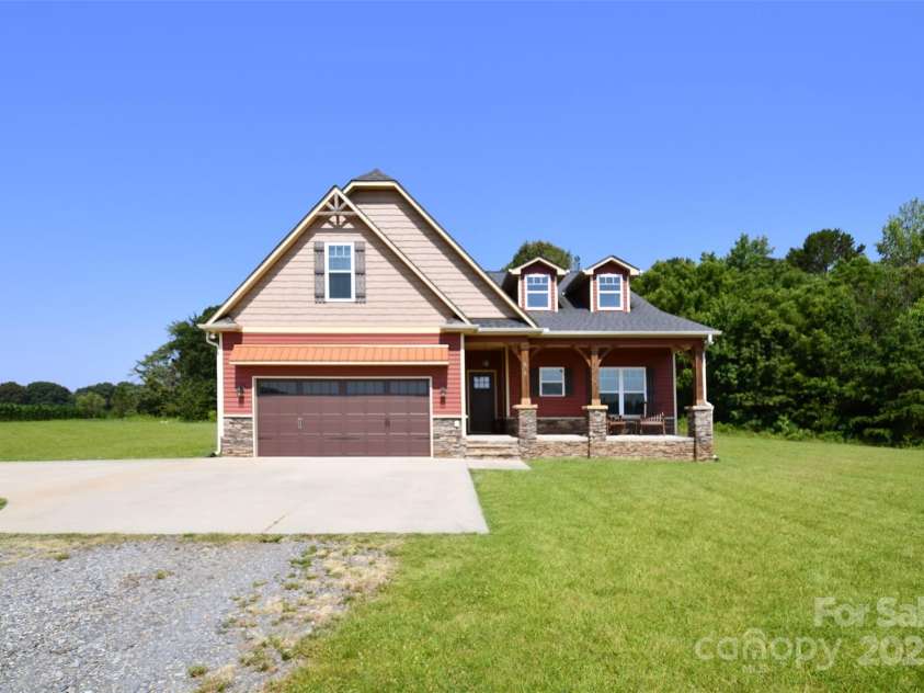 670 Cricket Lane, Mt Ulla, NC 28125.  MLS# CAR4275195, YatesRealty ID 26843. 