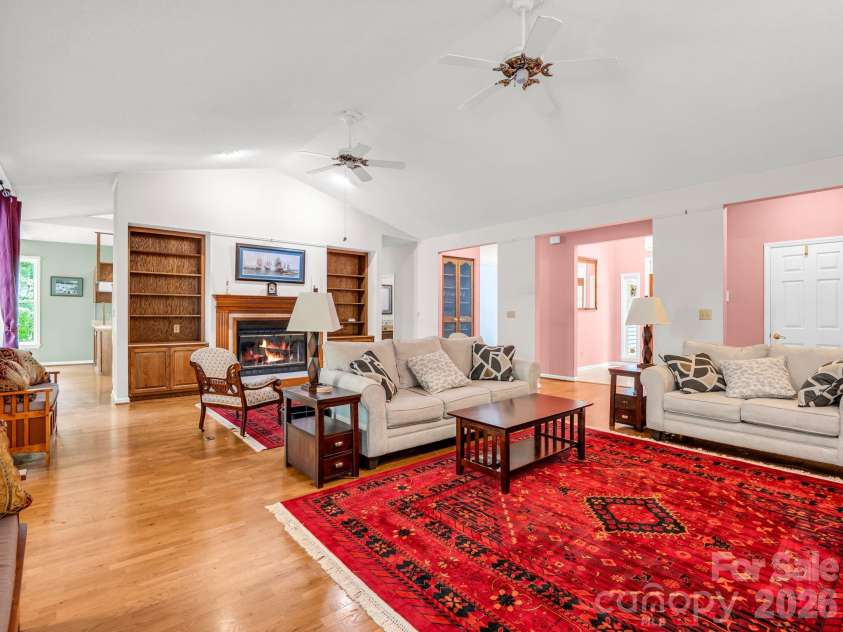 385 Park Street, Columbus, NC 28722.  MLS# CAR4387966, YatesRealty ID 26844. 