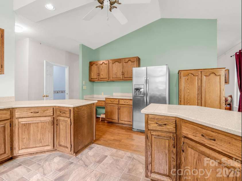 385 Park Street, Columbus, NC 28722.  MLS# CAR4387966, YatesRealty ID 26844. 