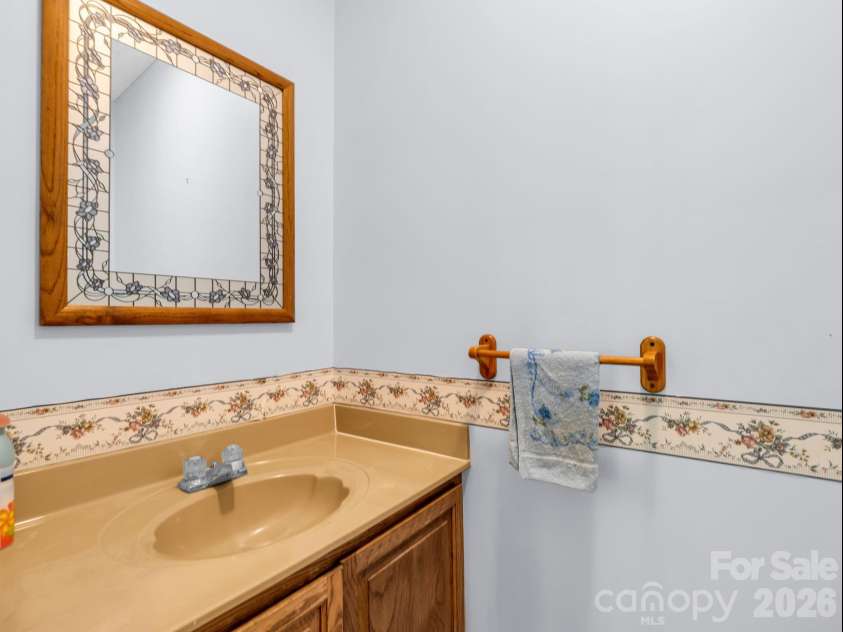 385 Park Street, Columbus, NC 28722.  MLS# CAR4387966, YatesRealty ID 26844. 