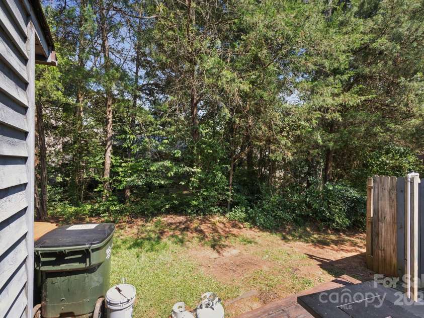 432 English Ivy Court, Fort Mill, SC 29715.  MLS# CAR4271673, YatesRealty ID 26844. 