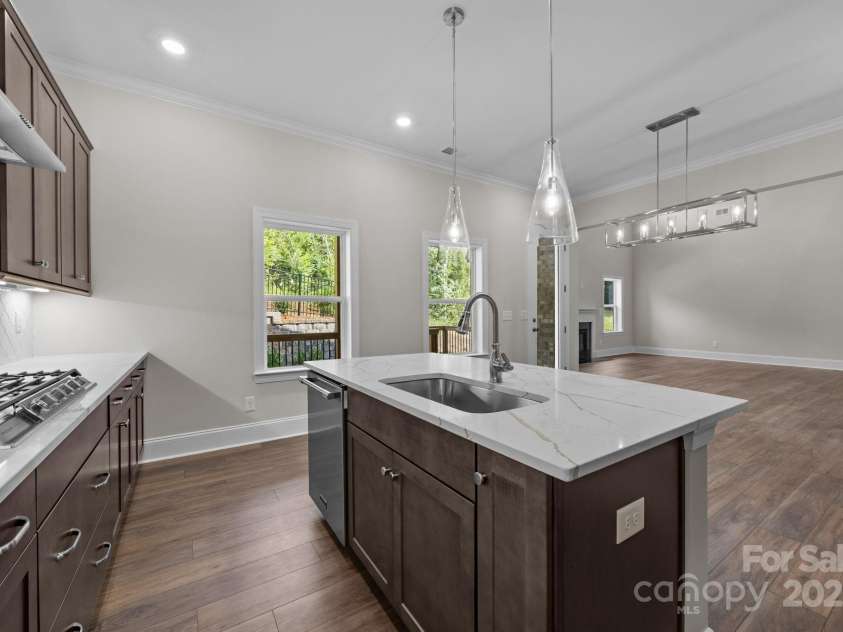 8605 Carly Lane, Mint Hill, NC 28227.  MLS# CAR4187633, YatesRealty ID 26845. 