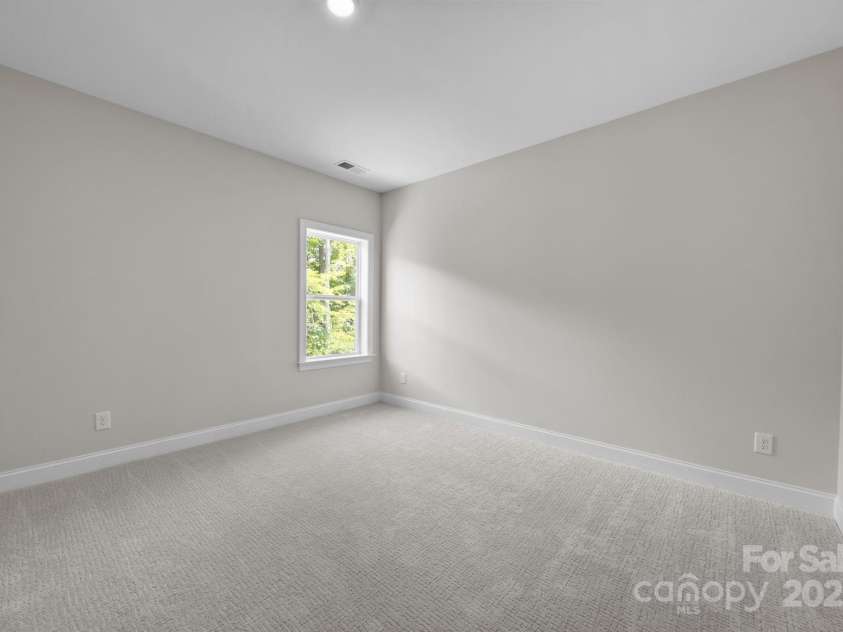 8605 Carly Lane, Mint Hill, NC 28227.  MLS# CAR4187633, YatesRealty ID 26845. 