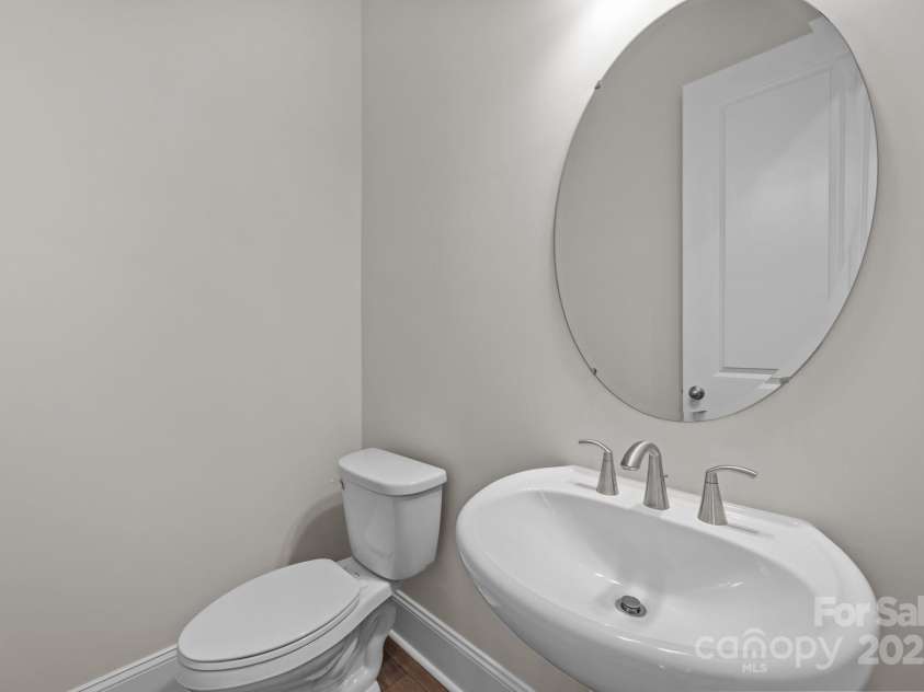 8605 Carly Lane, Mint Hill, NC 28227.  MLS# CAR4187633, YatesRealty ID 26845. Powder Room