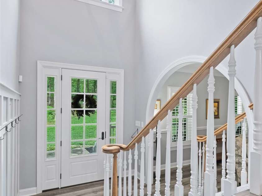 9470 Hutchinson Lane, Charlotte, NC 28216.  MLS# CAR4378198, YatesRealty ID 26845. 