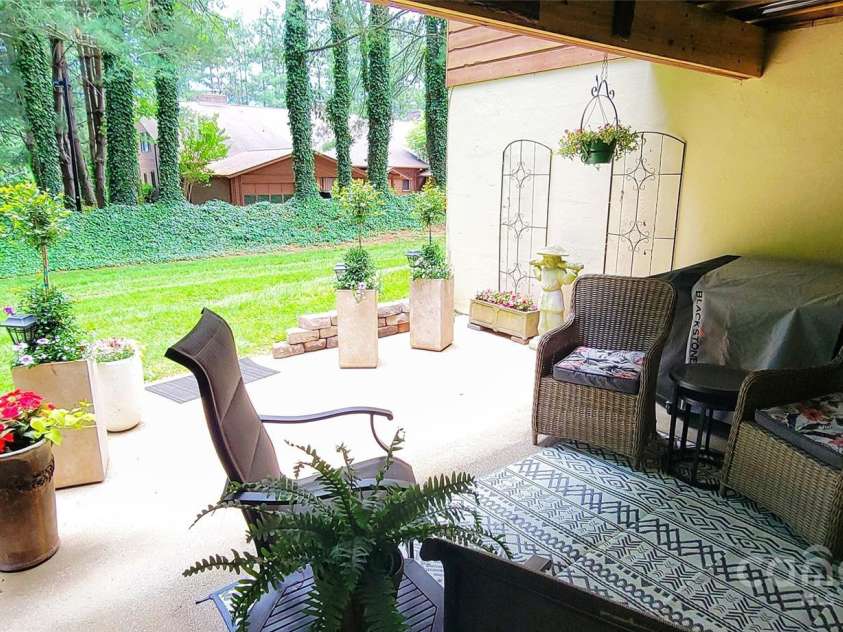 308 Woodfield Drive, Asheville, NC 28803.  MLS# CAR4264243, YatesRealty ID 26846. 