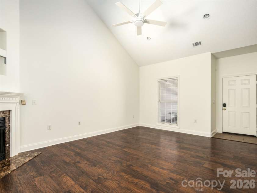 876 Pointe Drive, Asheville, NC 28806.  MLS# CAR4384138, YatesRealty ID 26846. 