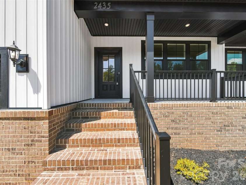 2435 Kimberly Avenue, Morganton, NC 28655.  MLS# CAR4378772, YatesRealty ID 26847. 