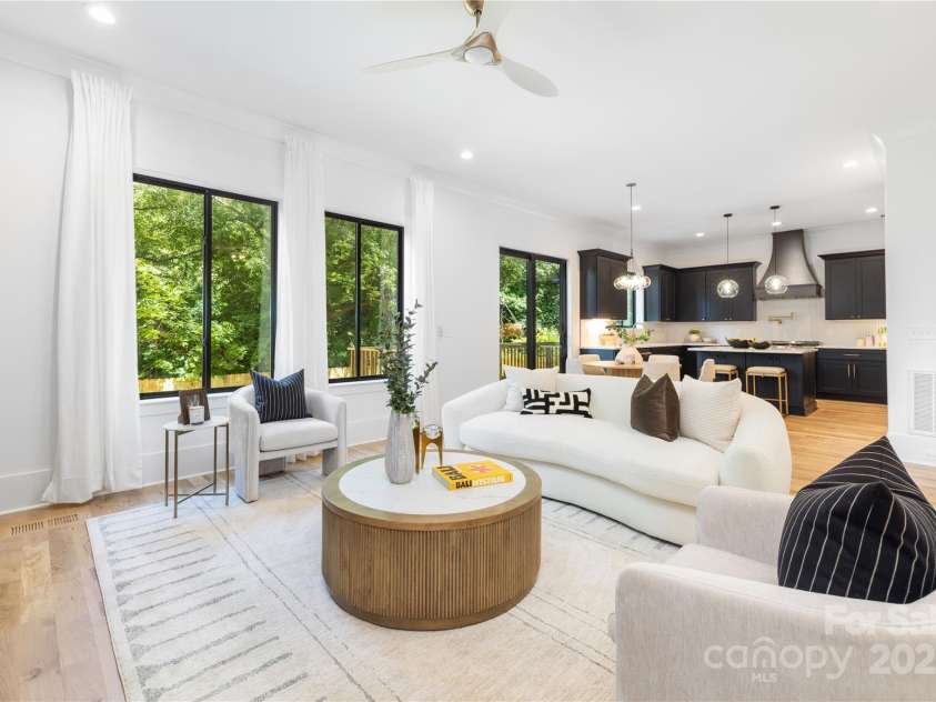 550 Cama Street, Charlotte, NC 28217.  MLS# CAR4263773, YatesRealty ID 26847. 