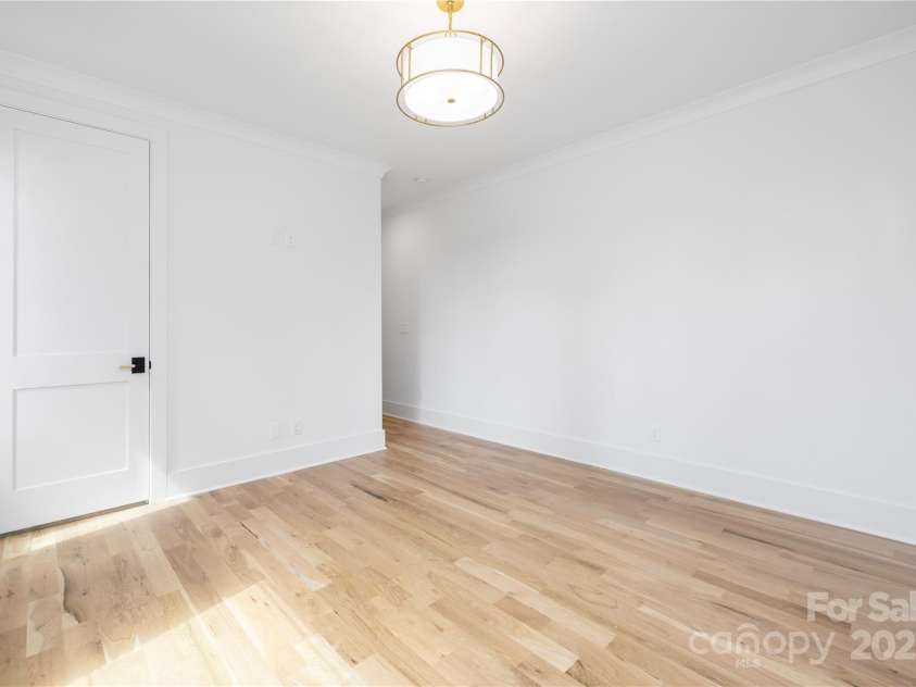 550 Cama Street, Charlotte, NC 28217.  MLS# CAR4263773, YatesRealty ID 26847. 