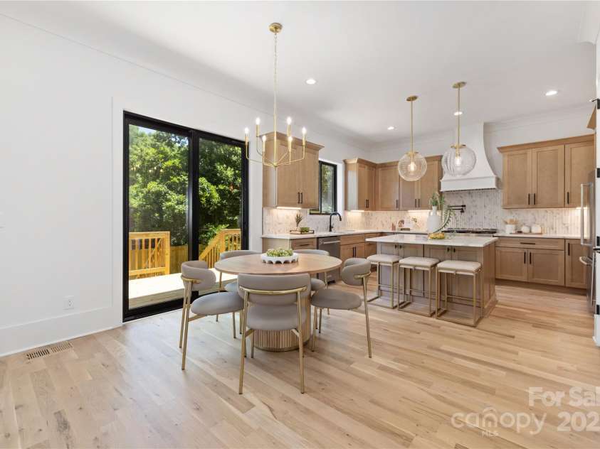 554 Cama Street, Charlotte, NC 28217.  MLS# CAR4250828, YatesRealty ID 26848. 