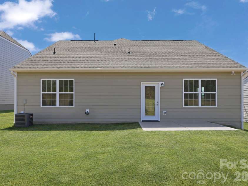 7642 Cotton Crest Lane, Lancaster, SC 29720.  MLS# CAR4356222, YatesRealty ID 26848. 