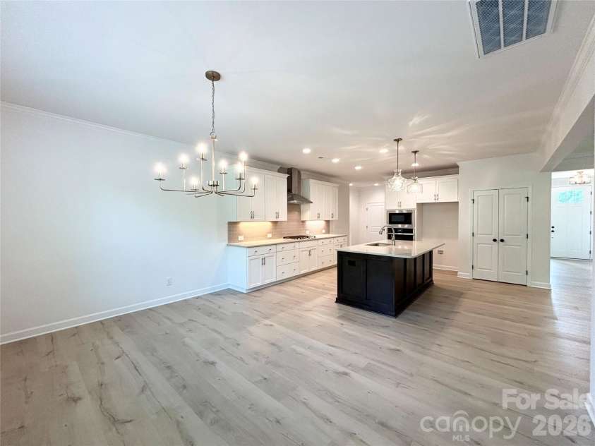 6823 Glen Abbey Lane, Mount Pleasant, NC 28124.  MLS# CAR4379653, YatesRealty ID 26849. 