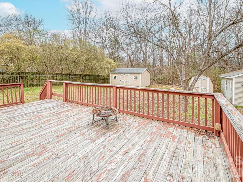 2345 Kingsburry Road, York, SC 29745.  MLS# CAR4339959, YatesRealty ID 2685. 