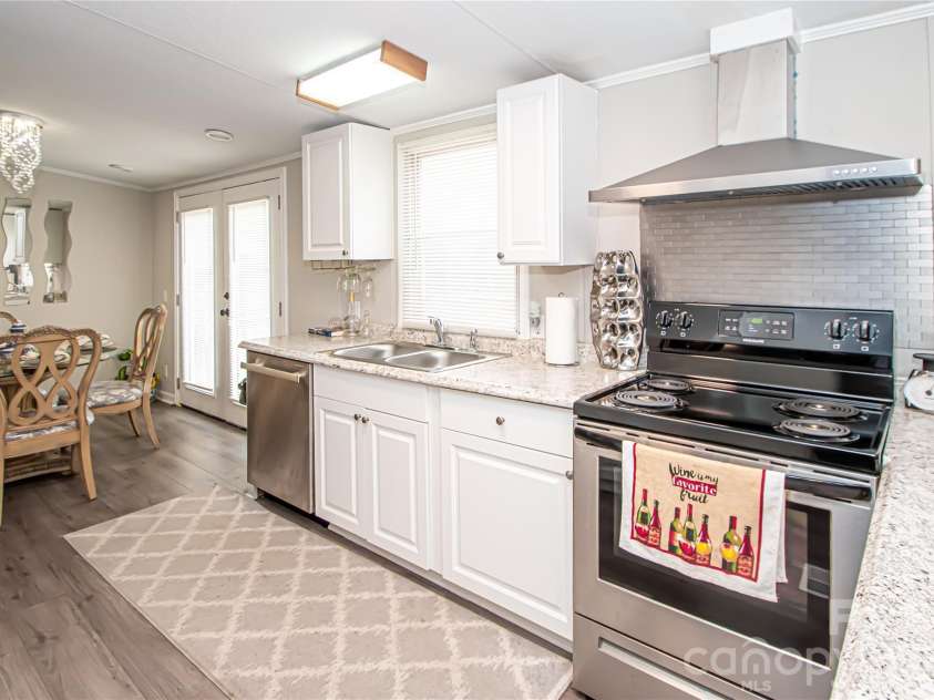 2345 Kingsburry Road, York, SC 29745.  MLS# CAR4339959, YatesRealty ID 2685. 