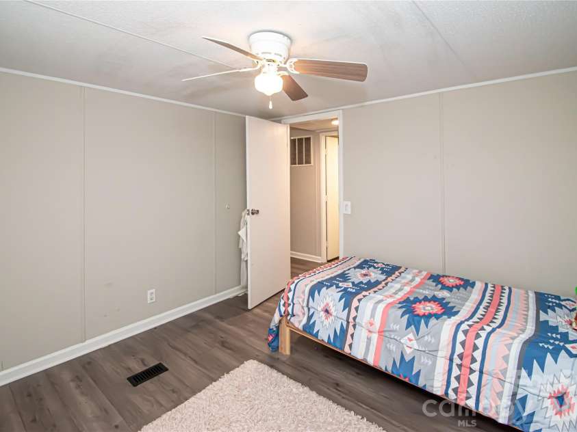 2345 Kingsburry Road, York, SC 29745.  MLS# CAR4339959, YatesRealty ID 2685. 