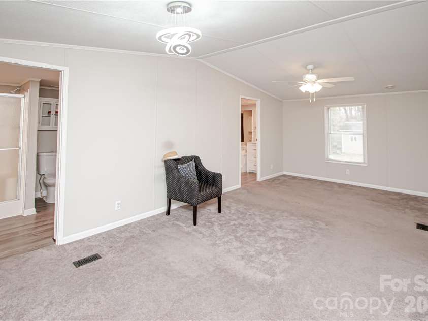 2345 Kingsburry Road, York, SC 29745.  MLS# CAR4339959, YatesRealty ID 2685. 