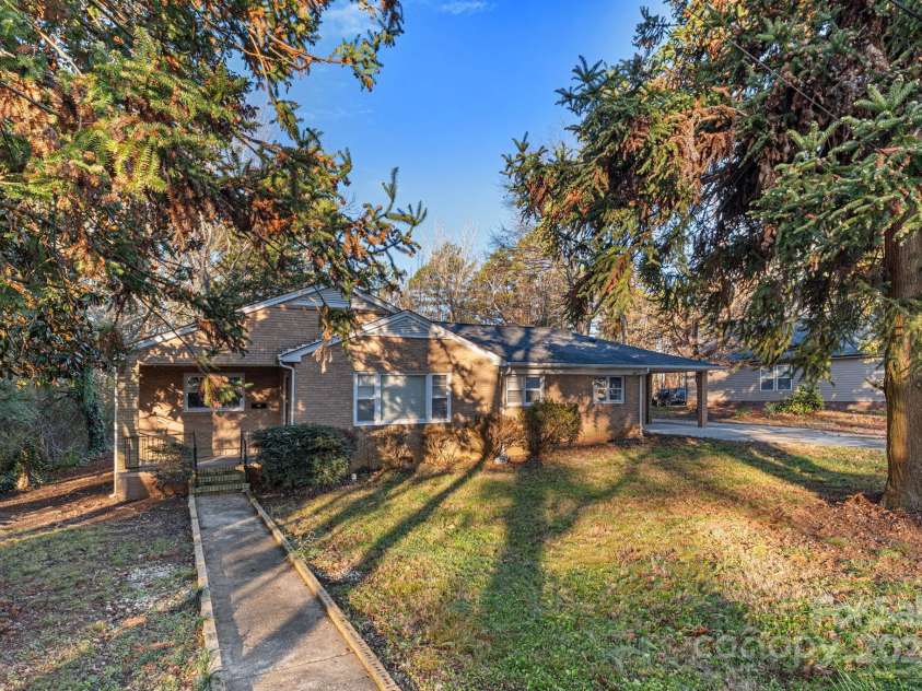 634 Colston Street, Albemarle, NC 28001.  MLS# CAR4208845, YatesRealty ID 2685. Front view