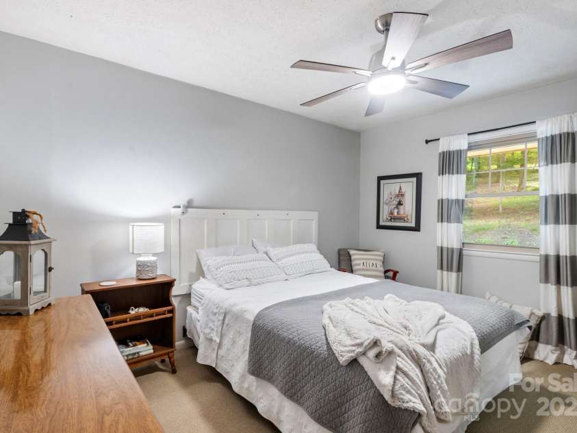 159 Big Poplar Lane, Zirconia, NC 28790.  MLS# CAR4280103, YatesRealty ID 26850. 3rd Bedroom