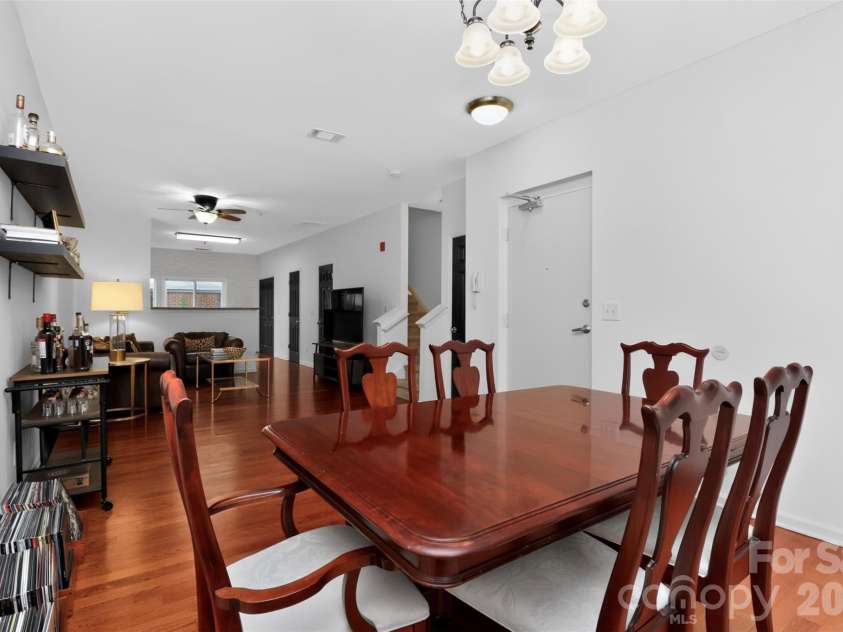 3909 Picasso Court, Charlotte, NC 28205.  MLS# CAR4384891, YatesRealty ID 26850. 