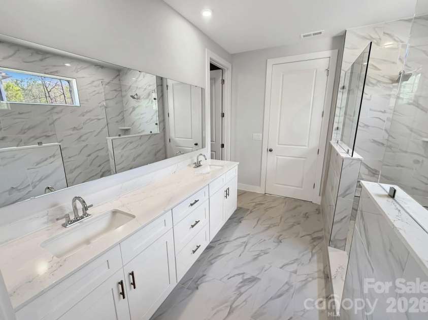 114 Jentri Way, Mooresville, NC 28115.  MLS# CAR4379864, YatesRealty ID 26851. 
