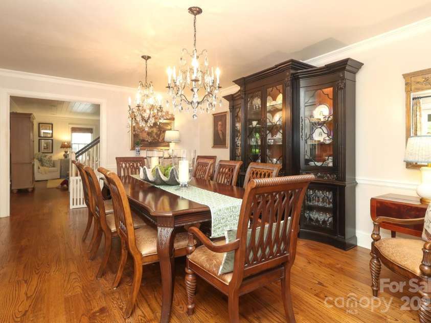 7794 Live Oaks Drive, Denver, NC 28037.  MLS# CAR4234292, YatesRealty ID 26852. Dining room