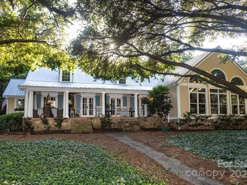 7794 Live Oaks Drive, Denver, NC 28037.  MLS# CAR4234292, YatesRealty ID 26852. Front elevation main house