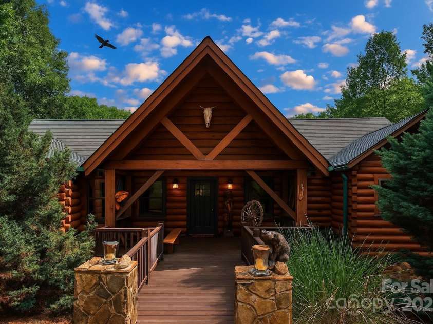 168 Atlantic Falls Trail, Black Mountain, NC 28711.  MLS# CAR4281659, YatesRealty ID 26853. 