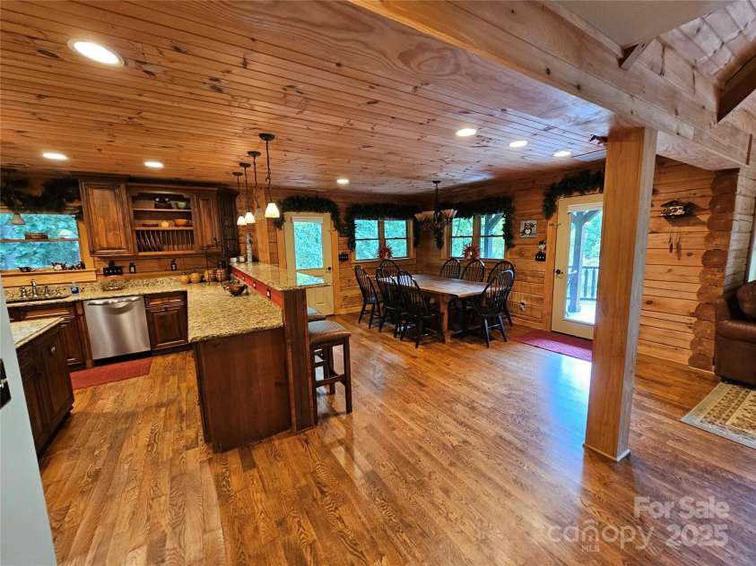168 Atlantic Falls Trail, Black Mountain, NC 28711.  MLS# CAR4281659, YatesRealty ID 26853. 