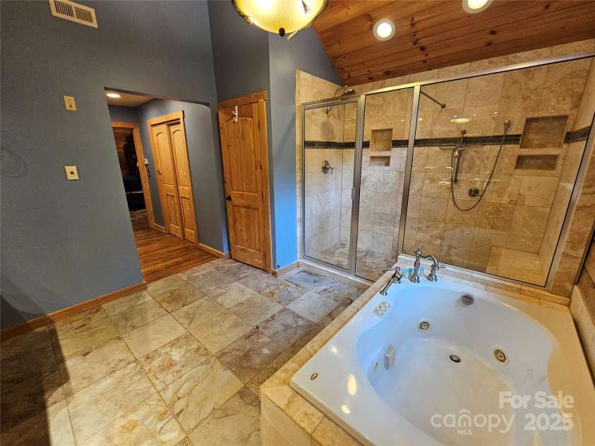 168 Atlantic Falls Trail, Black Mountain, NC 28711.  MLS# CAR4281659, YatesRealty ID 26853. 